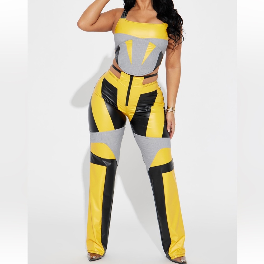 Yellow and black moto set Sz M